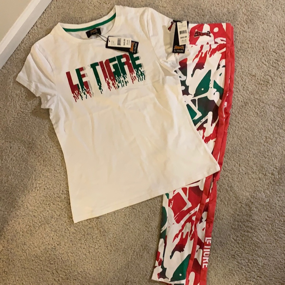 Le Tigre shirt and leggings